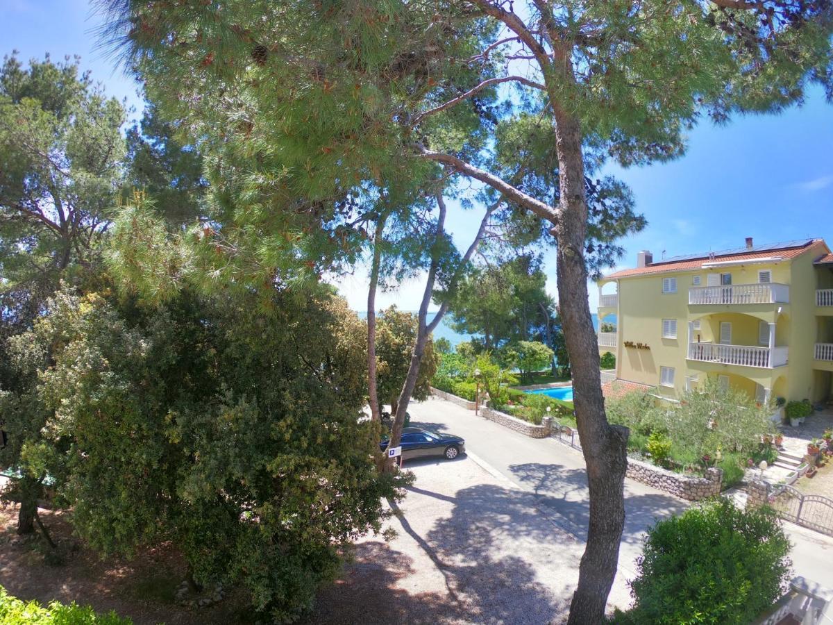 Apartments Stanko Petrcane Luaran gambar