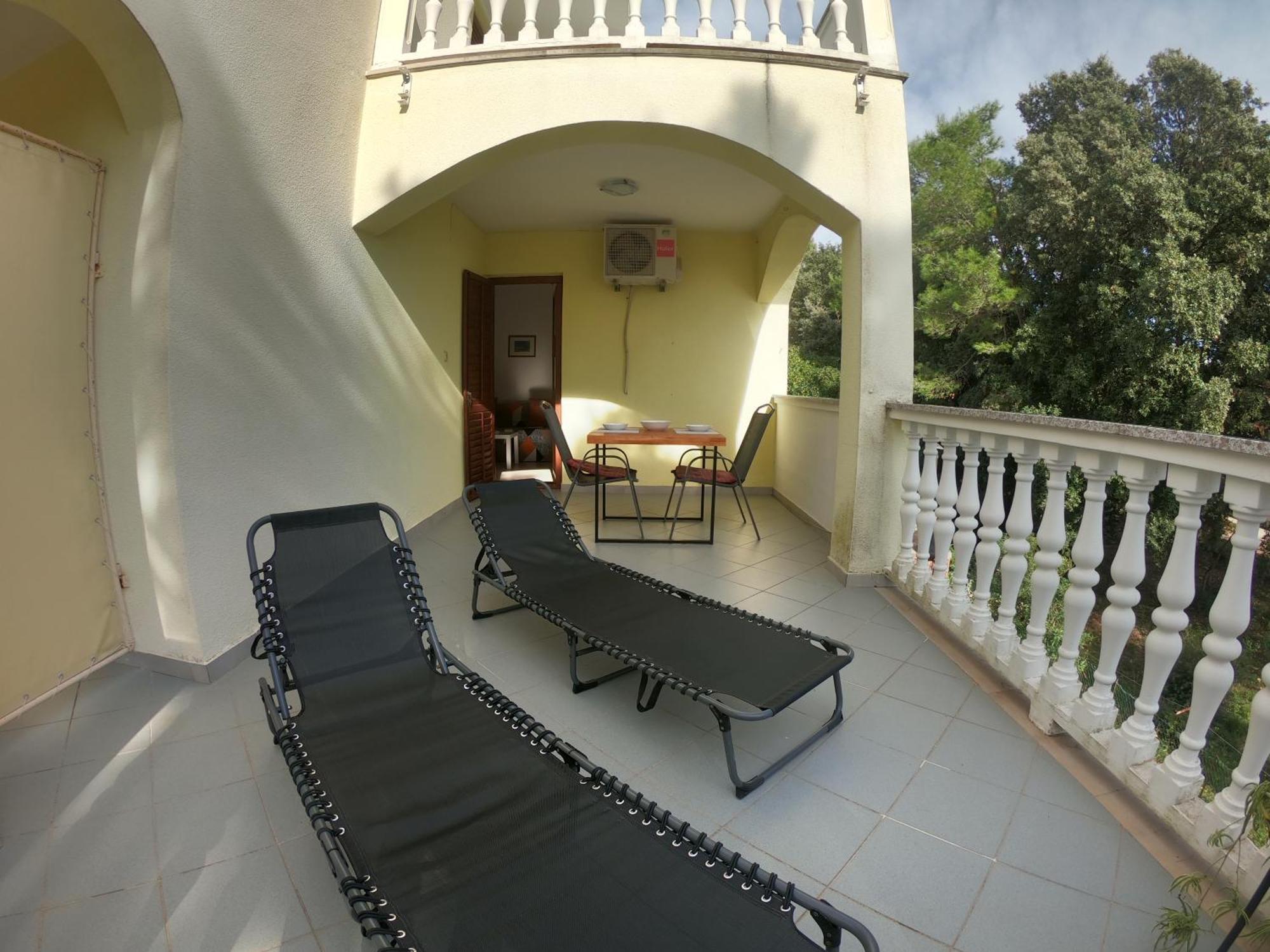 Apartments Stanko Petrcane Luaran gambar