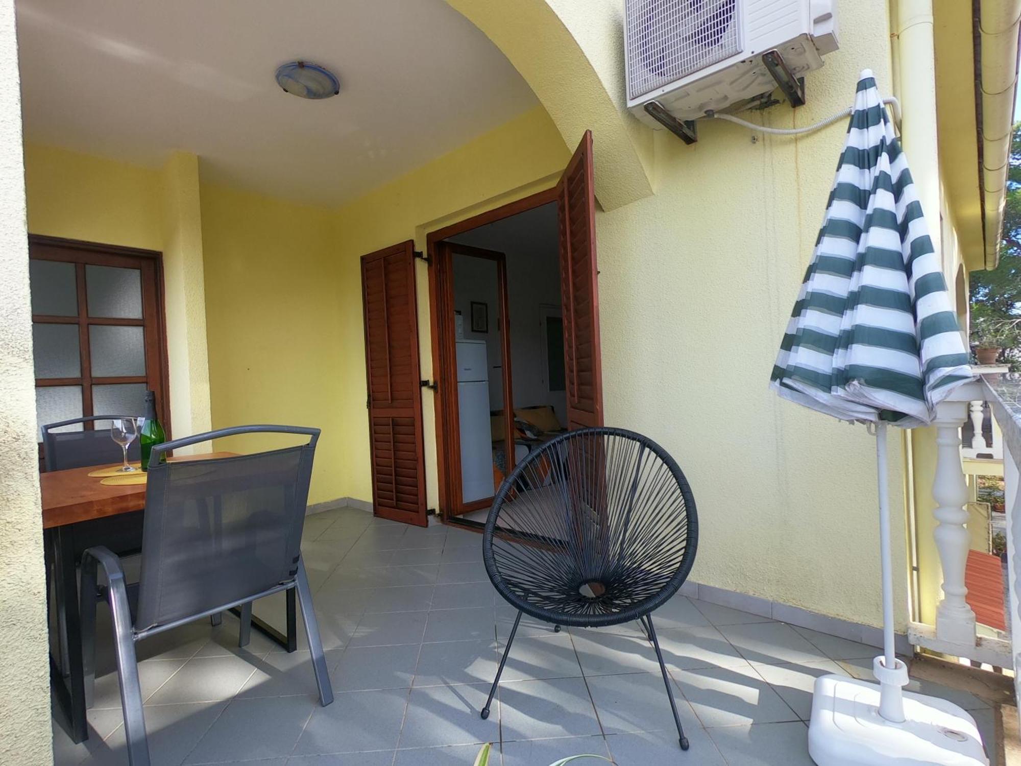 Apartments Stanko Petrcane Luaran gambar