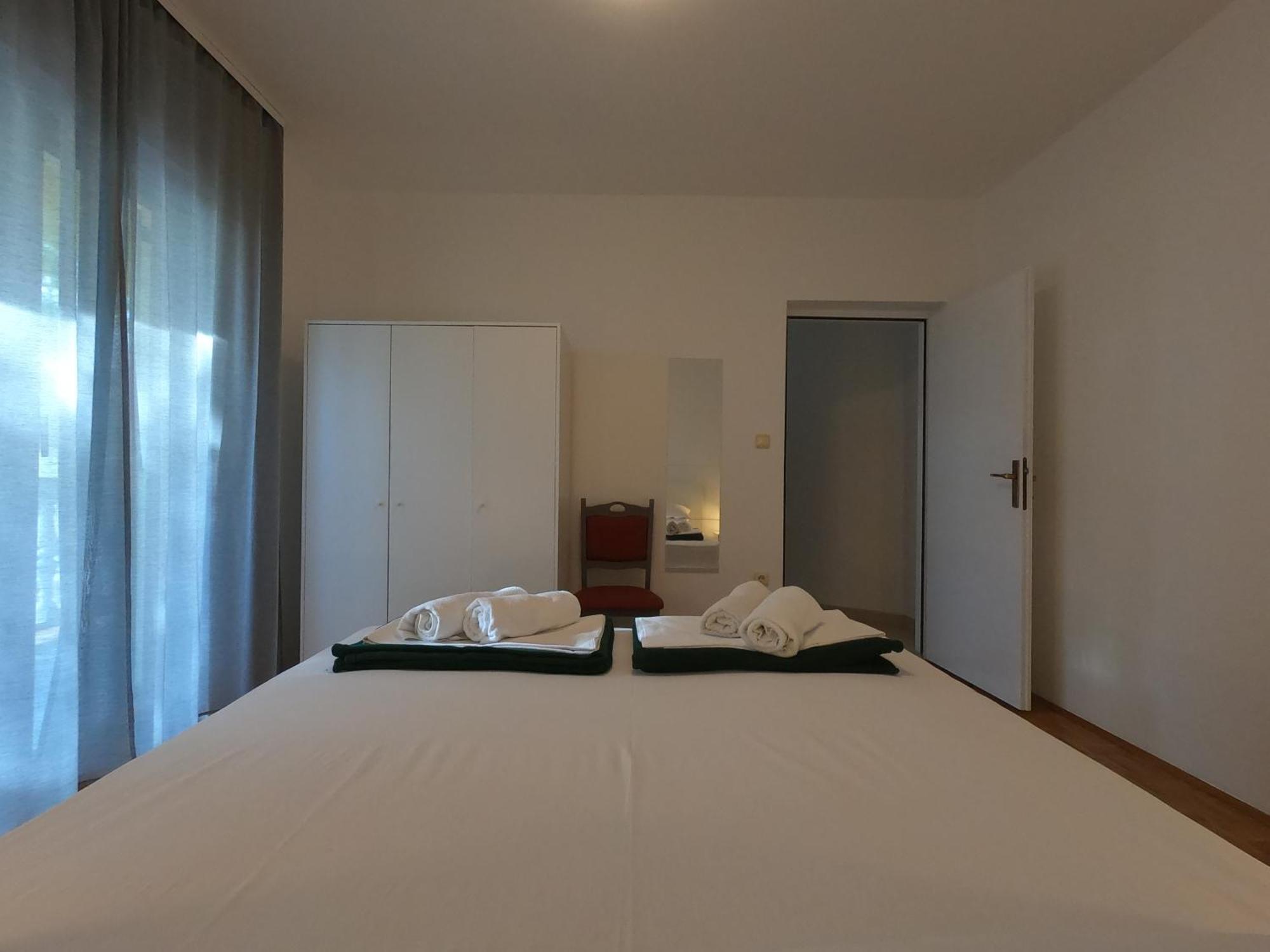 Apartments Stanko Petrcane Luaran gambar