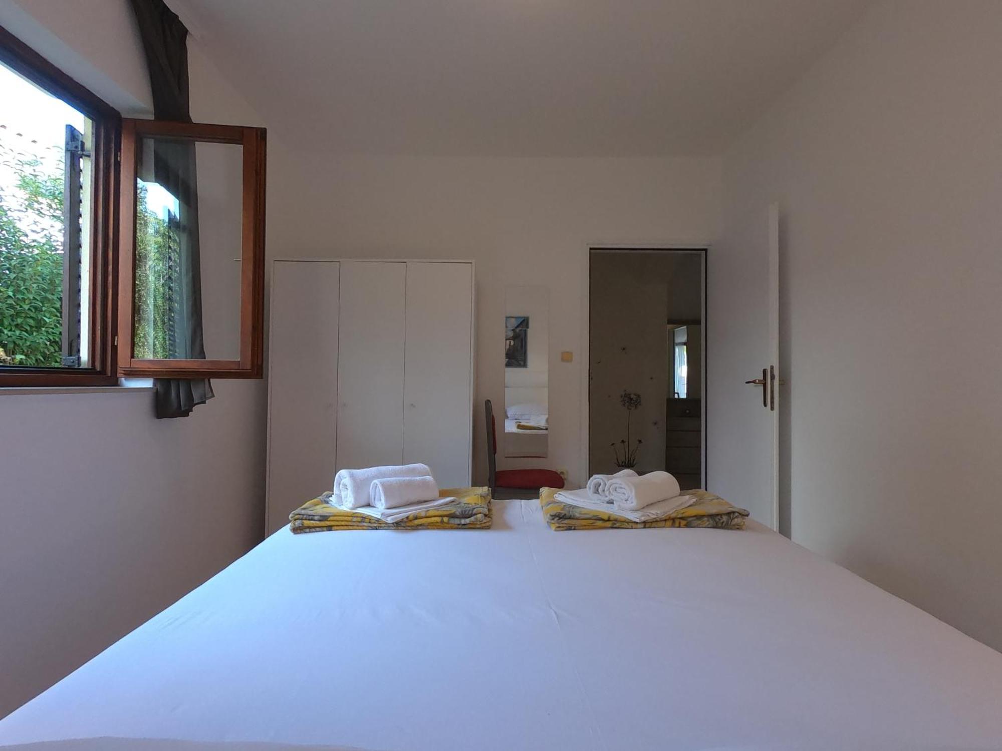 Apartments Stanko Petrcane Luaran gambar